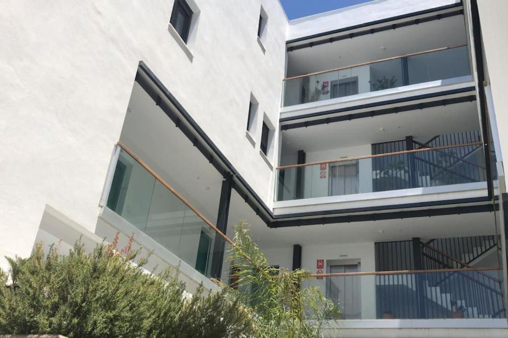 Apartamento Estudio Moderno, Coqueto, Centrico Y Muy Funcional Tarifa Exterior foto